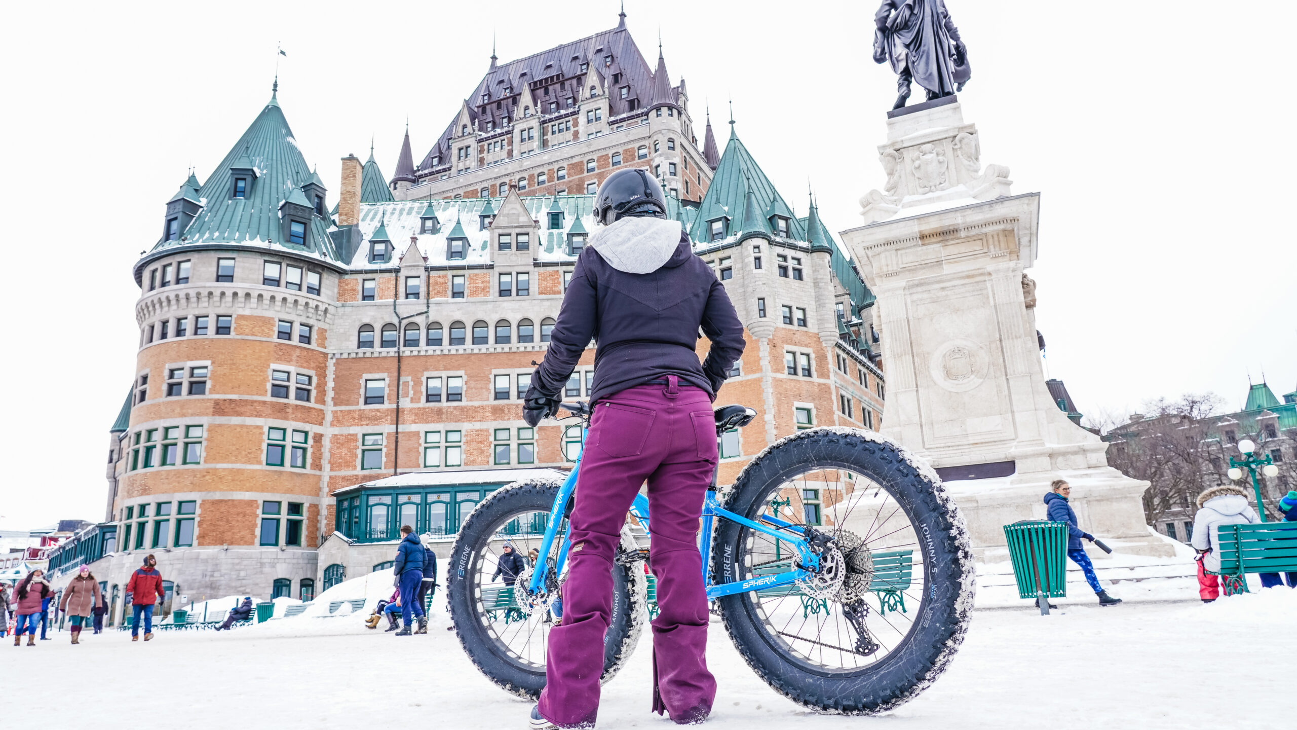 Fat biking activities and Winter Wear Rental in Quebec City